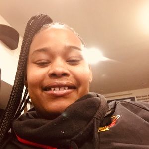 Meet your Posher, Janel